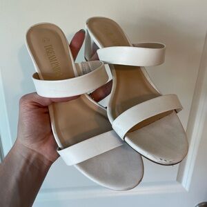 Dream Pairs White Heeled Shoes Minimalist Design